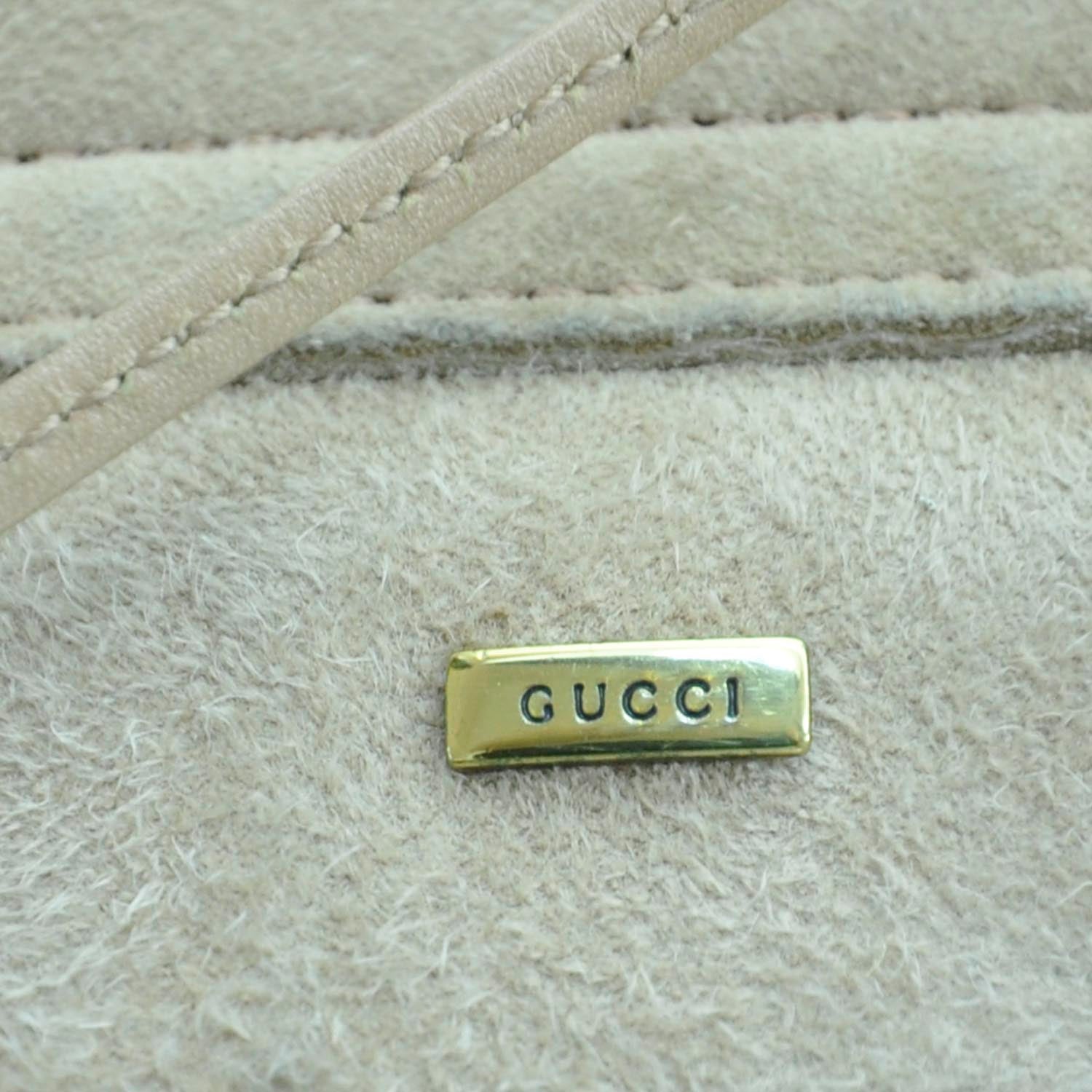 Gucci Suede Heart Shoulder Bag 7 of 12