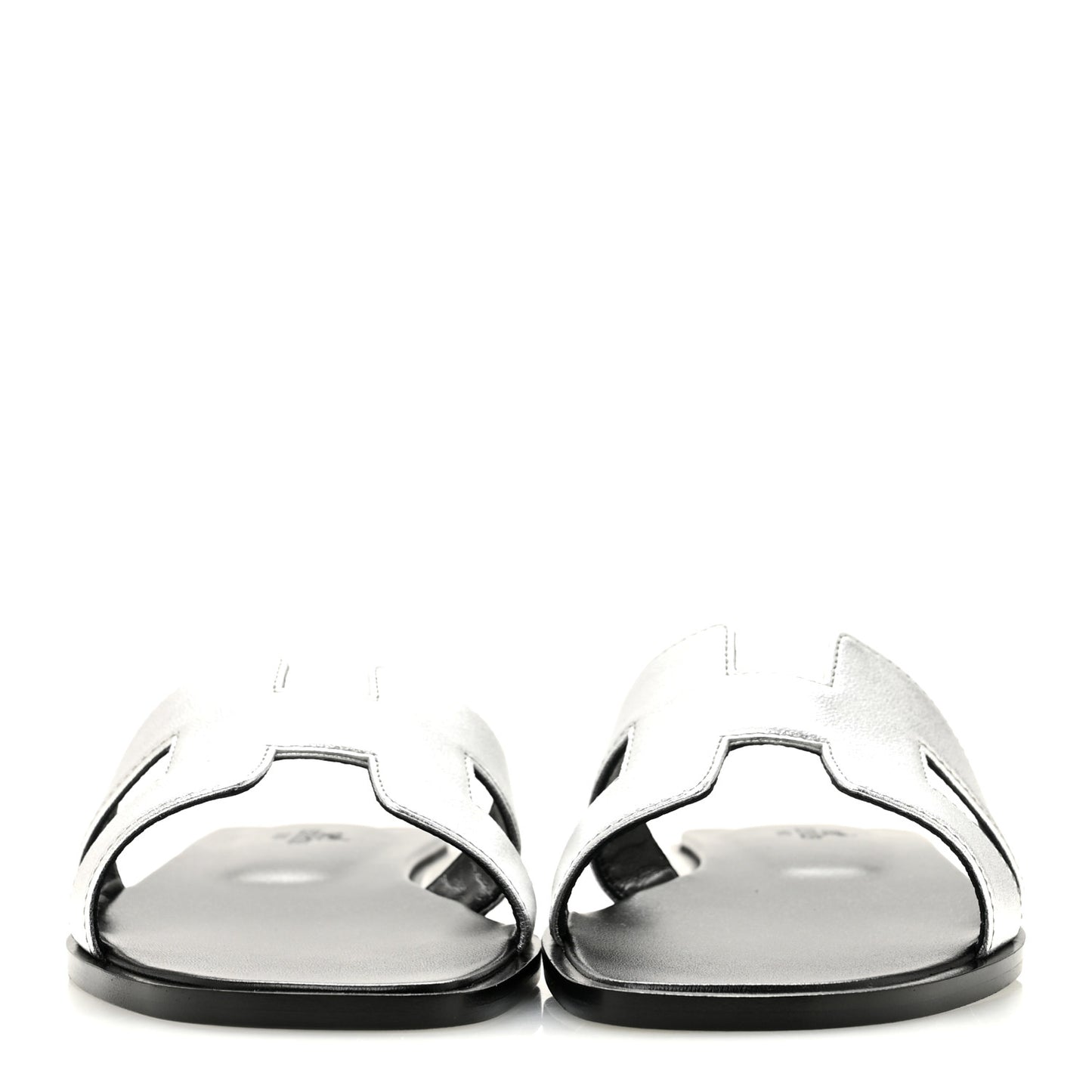 Metallic Chevre Oran Sandals 37.5 Gris Argente