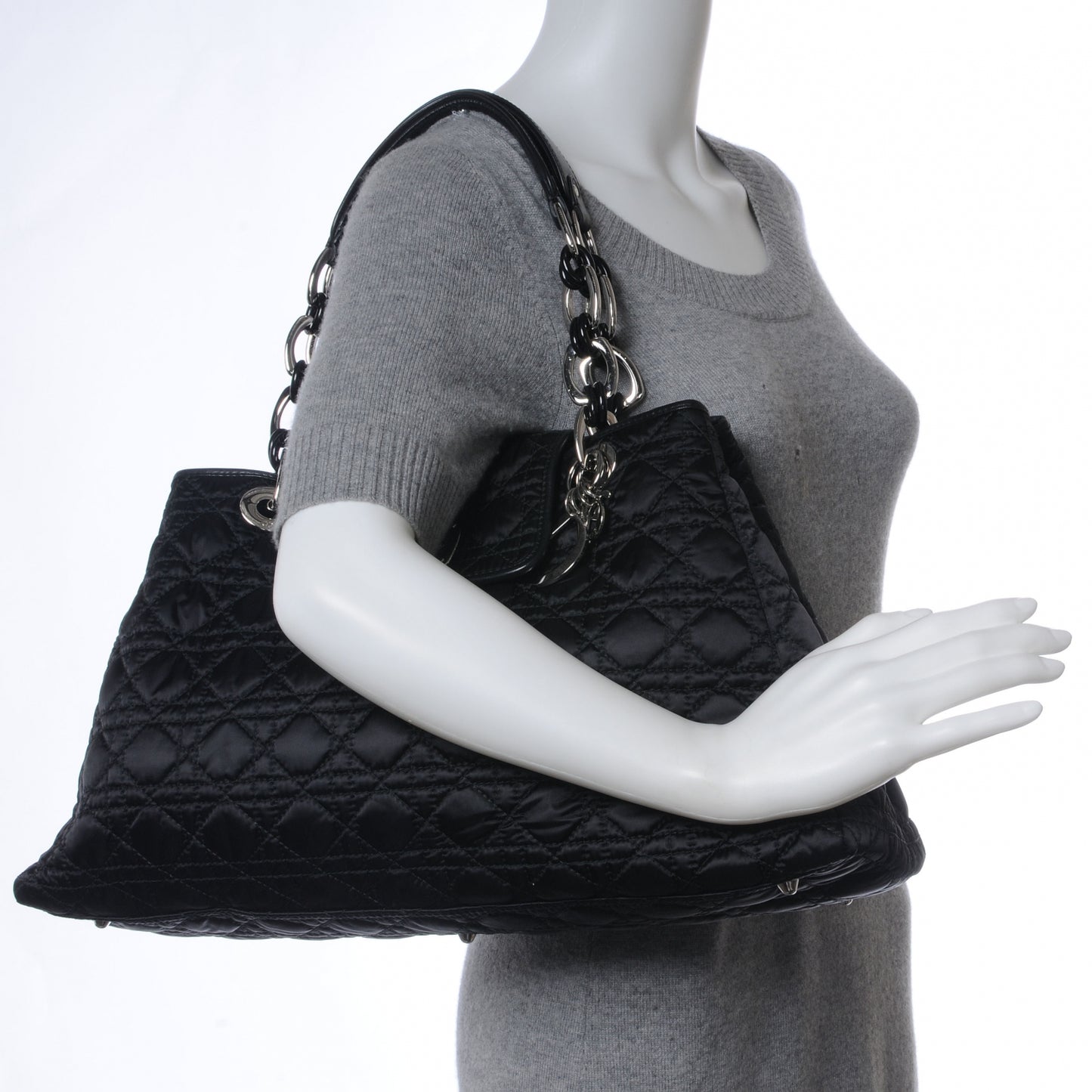 Nylon Cannage Medium Charming Lock Tote Black