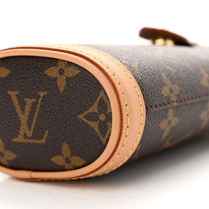 Louis Vuitton Monogram Fold Me Pouch 9 of 11