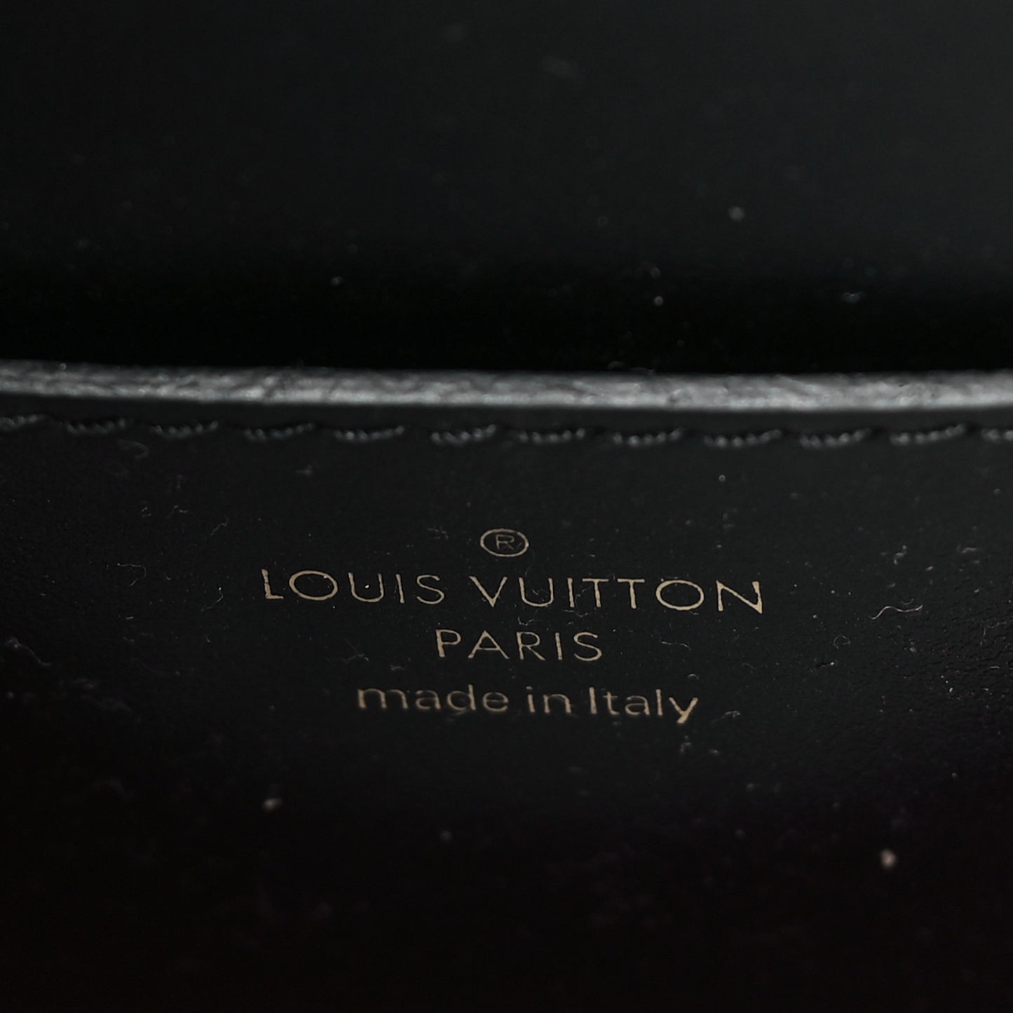 Smooth Calfskin LV Pont 9 Black