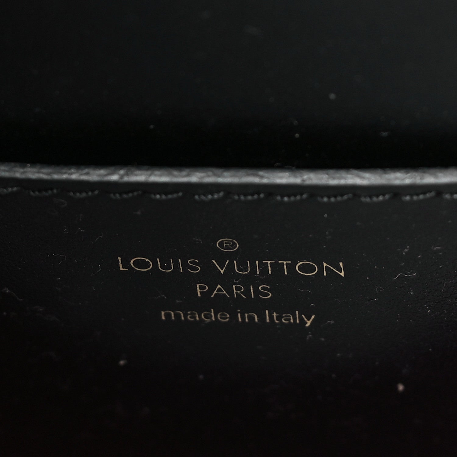Louis Vuitton Smooth Calfskin LV Pont 9 Black 6 of 9