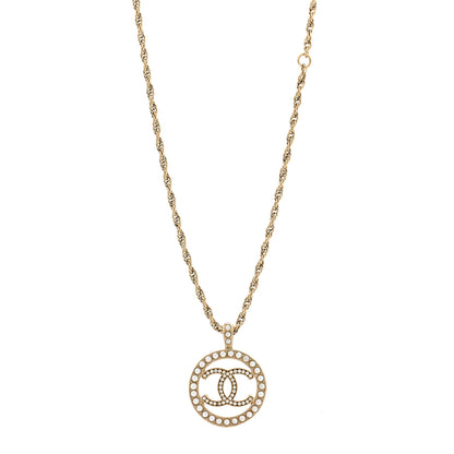 Chanel Pearl CC Round Pendant Necklace Gold 1 of 5