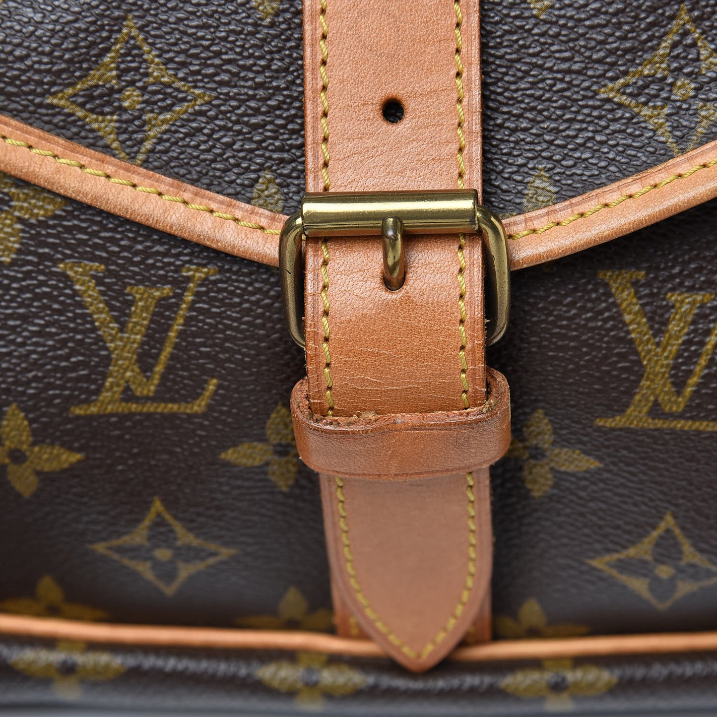 Monogram Saumur 35