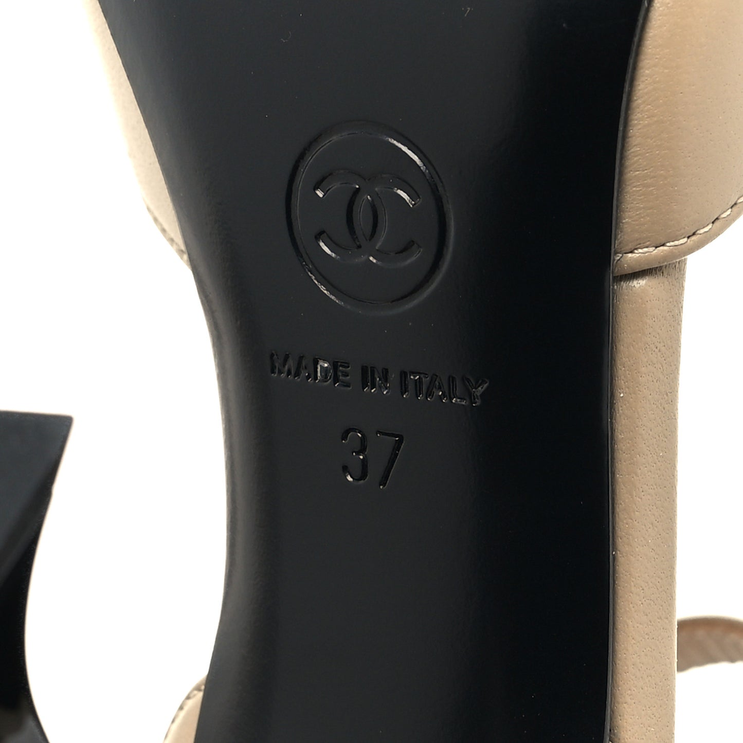 Lambskin Velvet Cap Toe Logo Pumps 37 Beige Black