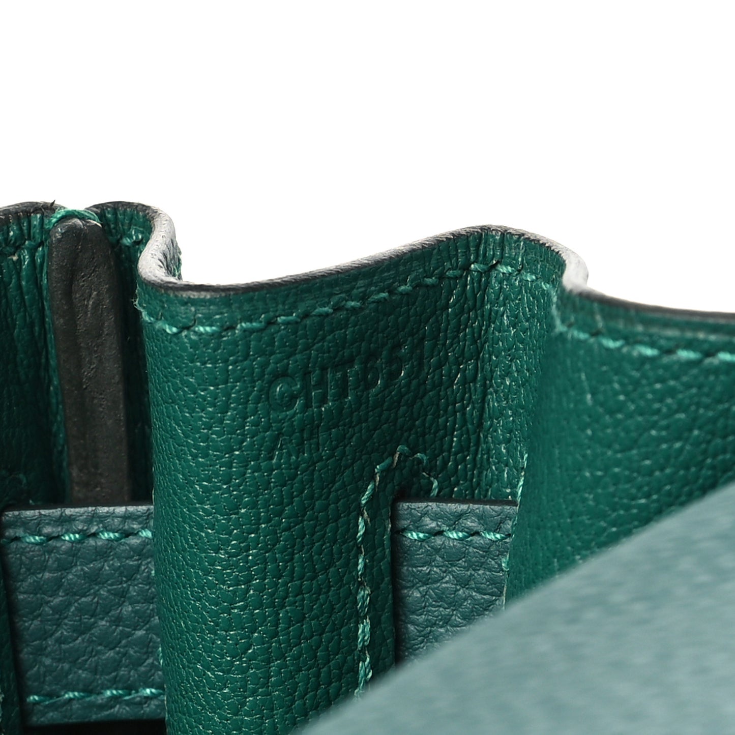 Togo Kelly Retourne 32 Malachite
