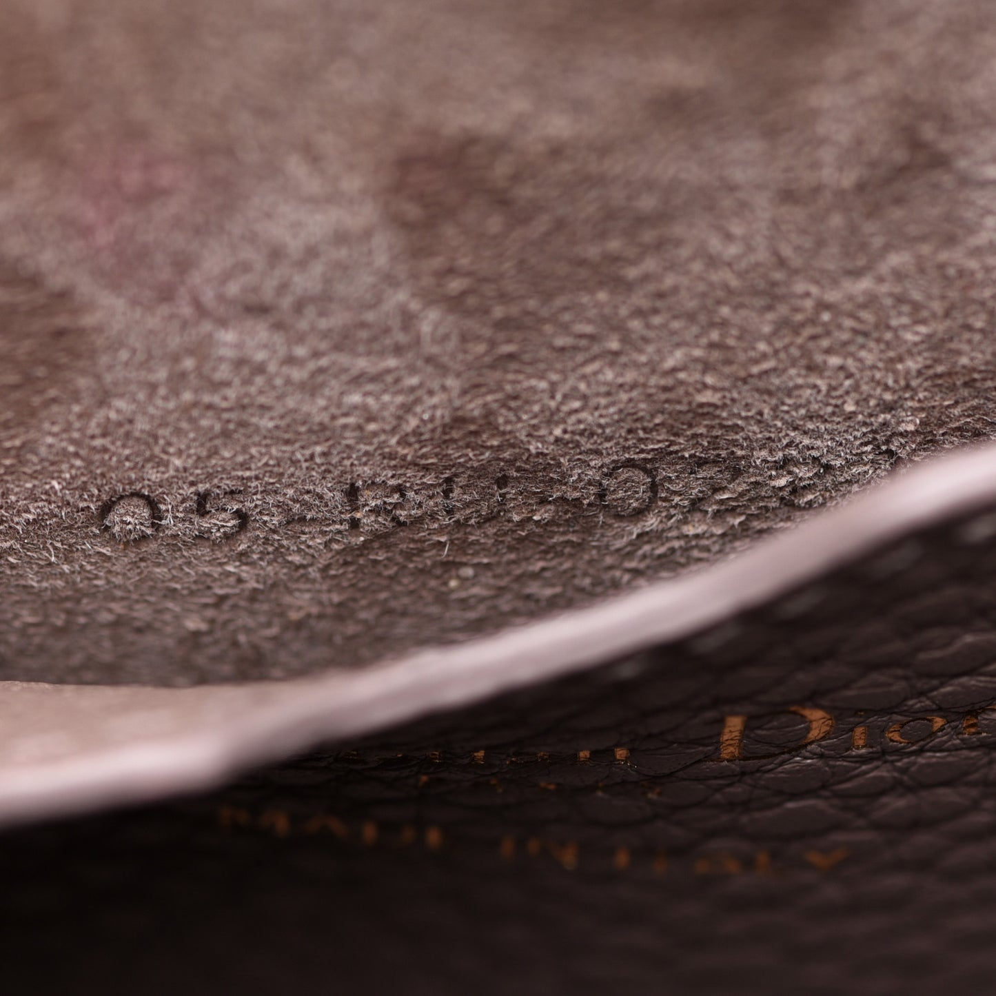 Grained Calfskin Medium Bobby Flap Warm Taupe