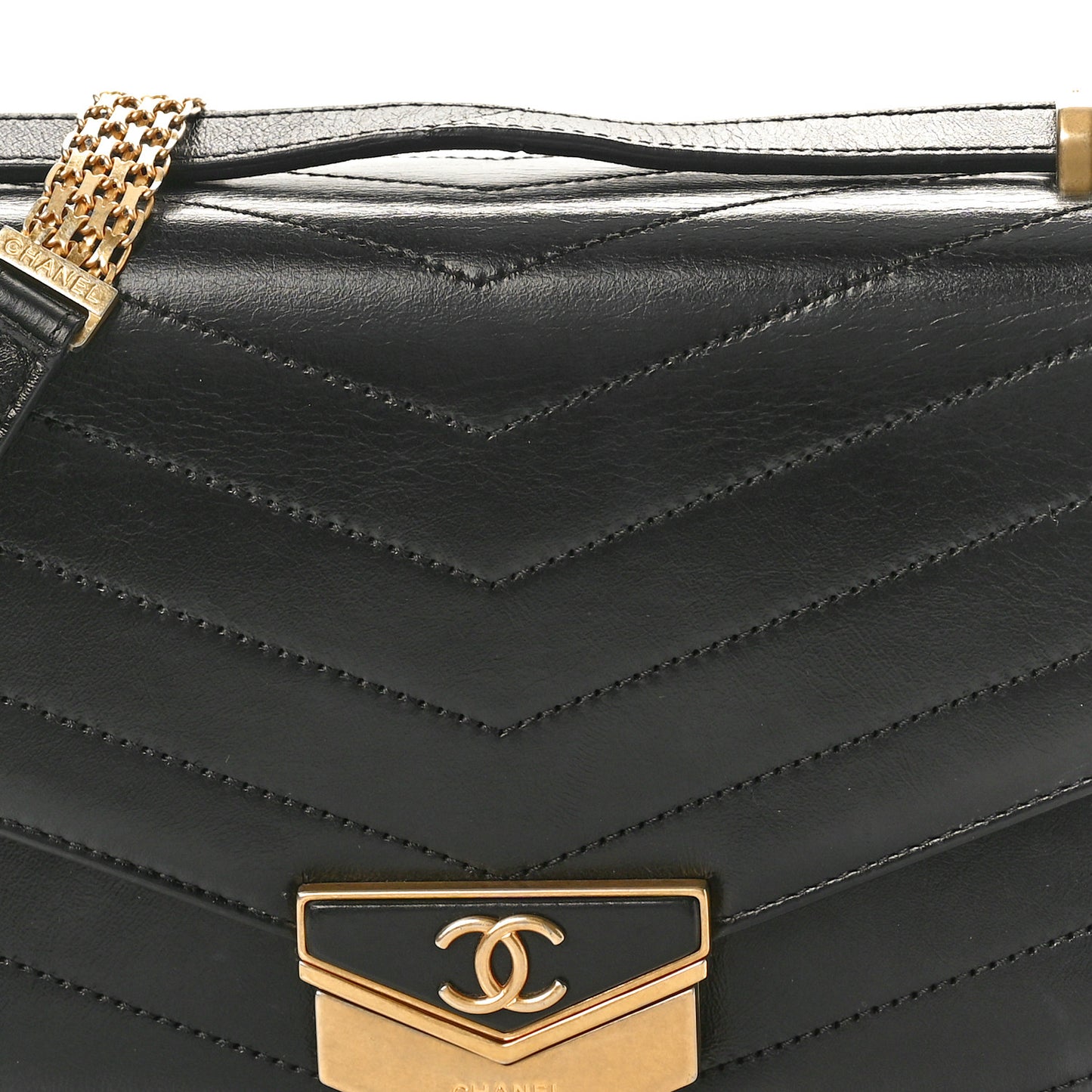 Calfskin Chevron Quilted Small Medal Flap Black