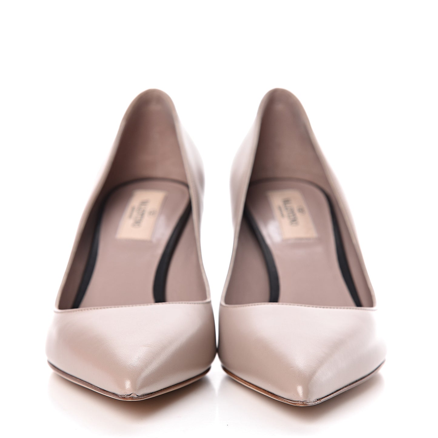 Calfskin VLTN Pumps 37 Poudre
