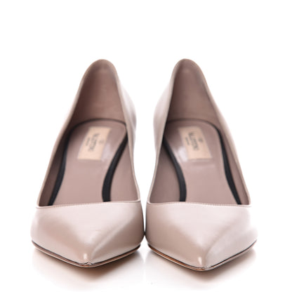 Valentino Garavani Calfskin VLTN Pumps 37 Poudre 2 of 9