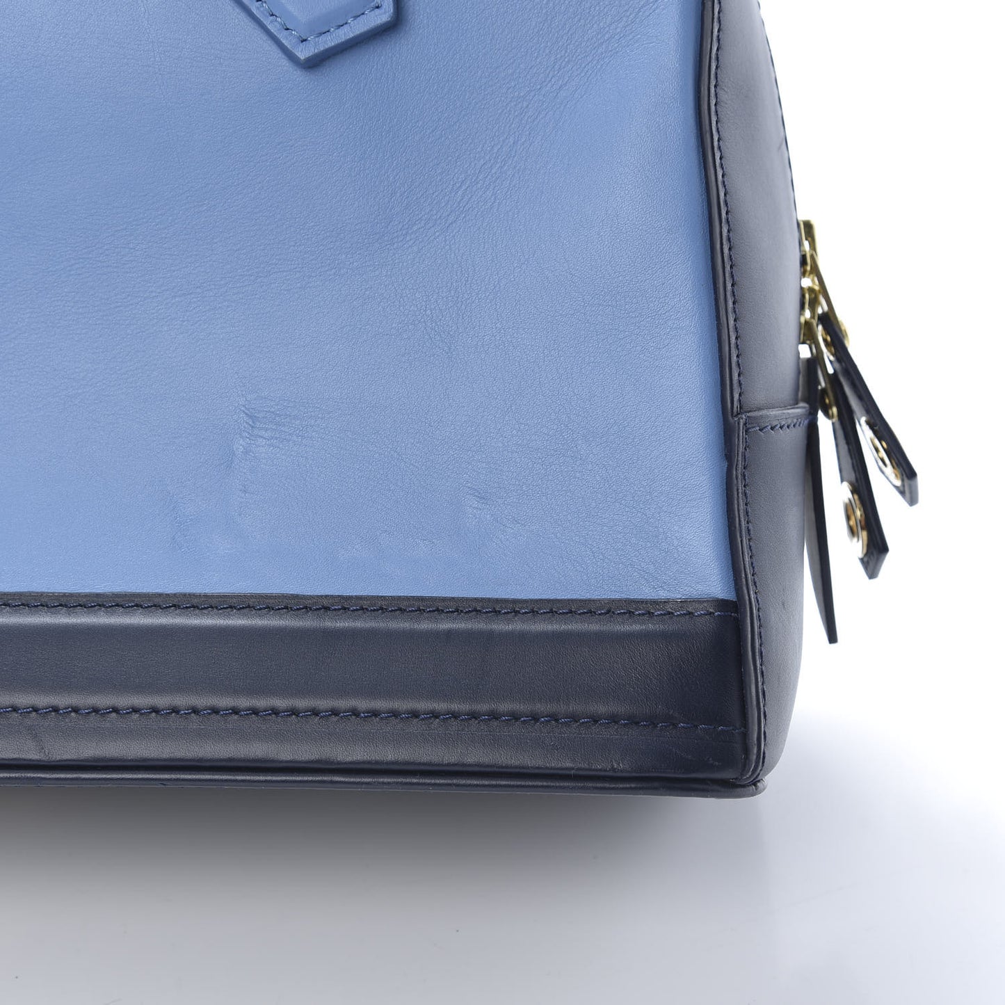 Box Calfskin Dora MM Tote Bleuet