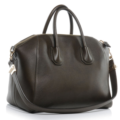 Givenchy Grained Goatskin Medium Antigona Green 3 of 6