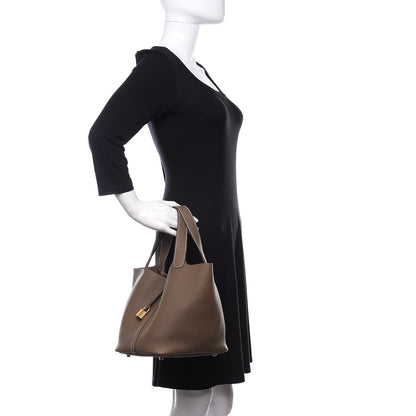 Hermes Taurillon Clemence Picotin Lock 22 MM Etoupe 2 of 11