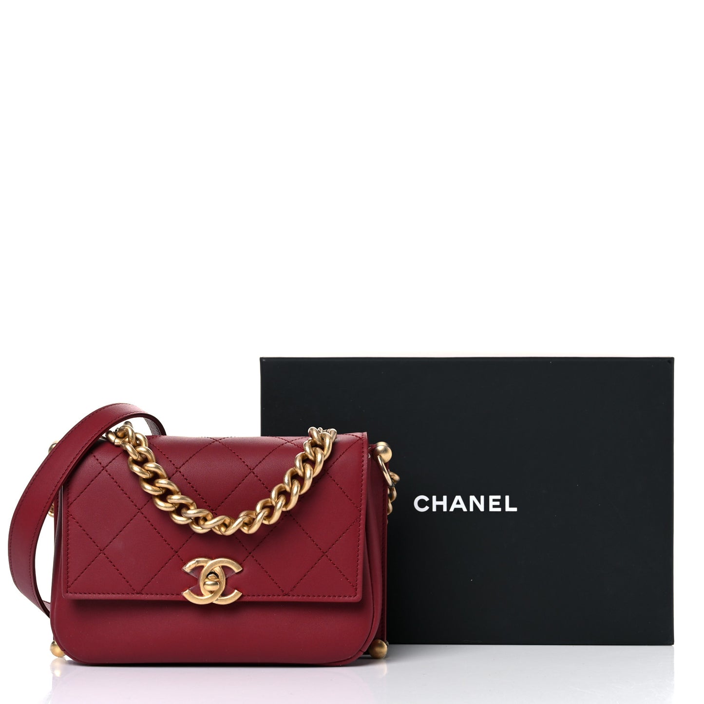 Calfskin Stitched Flap Red