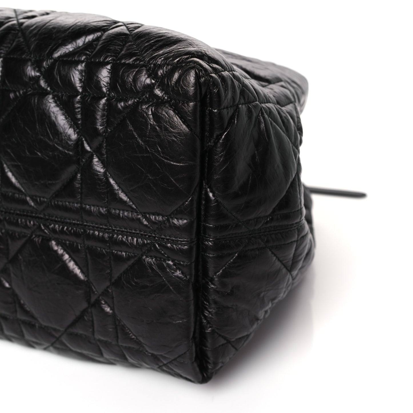Crinkled Calfskin Macrocannage Large Toujours Black
