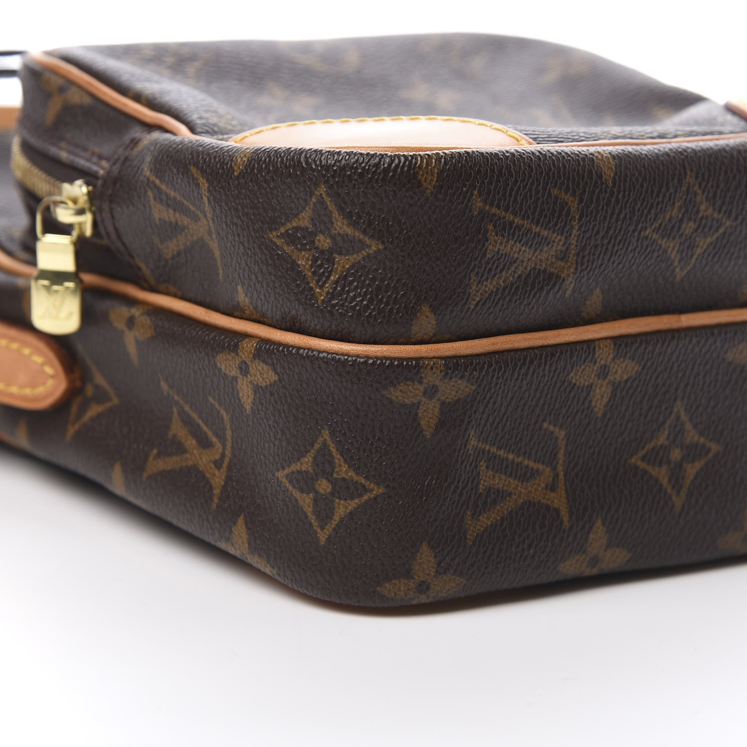 Louis Vuitton Monogram Amazone 9 of 10