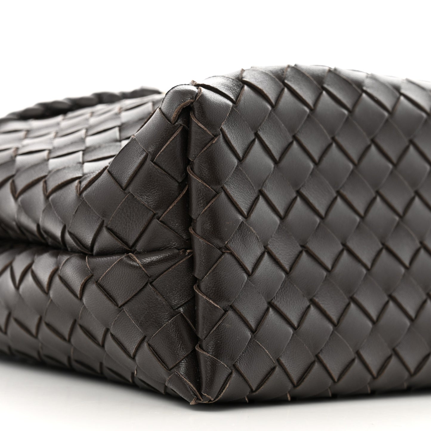 Nappa Intrecciato Medium Andiamo Shoulder Bag Fondant