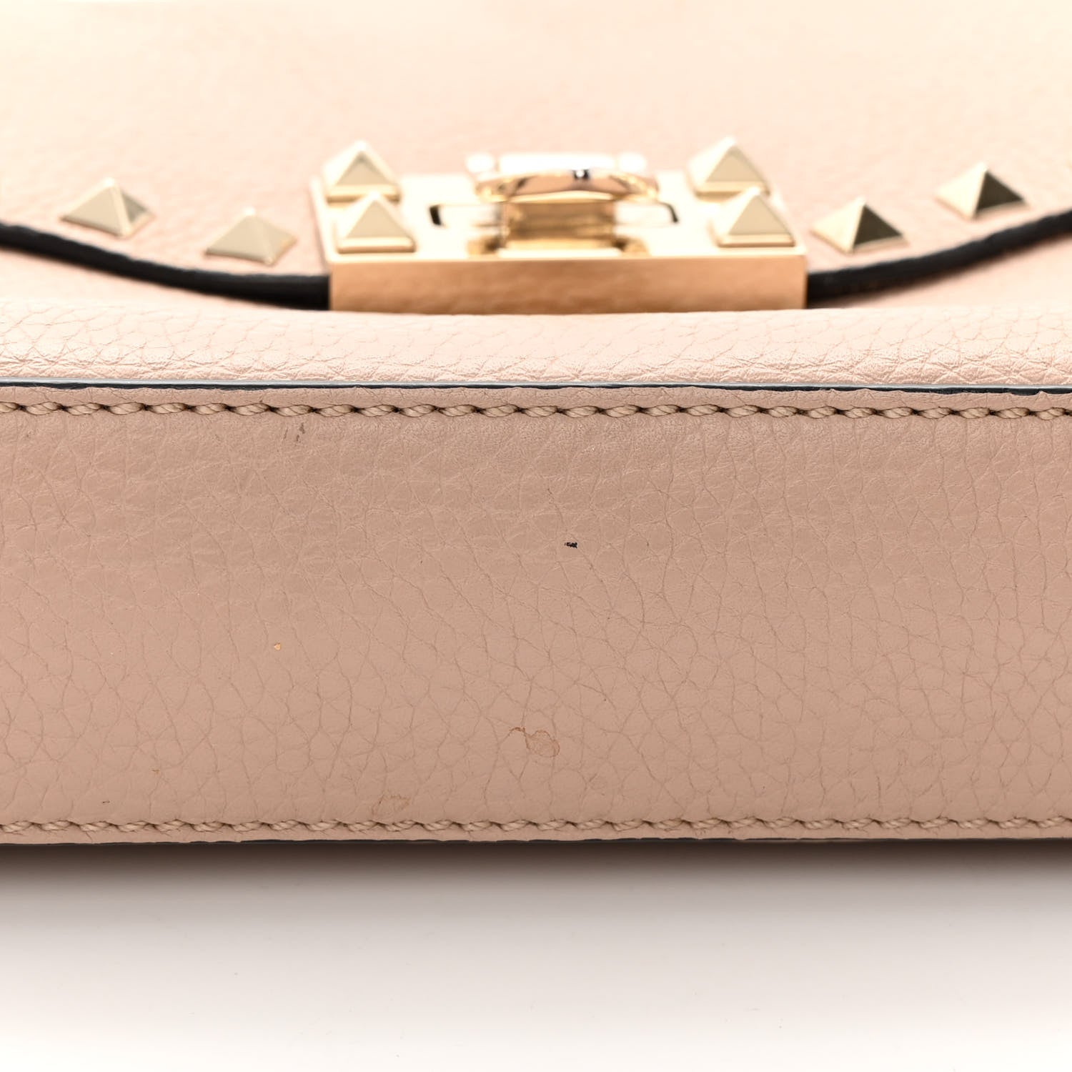 Valentino Garavani Pebbled Calfskin Medium Rockstud Flip Lock Crossbody Bag Poudre 21 of 21