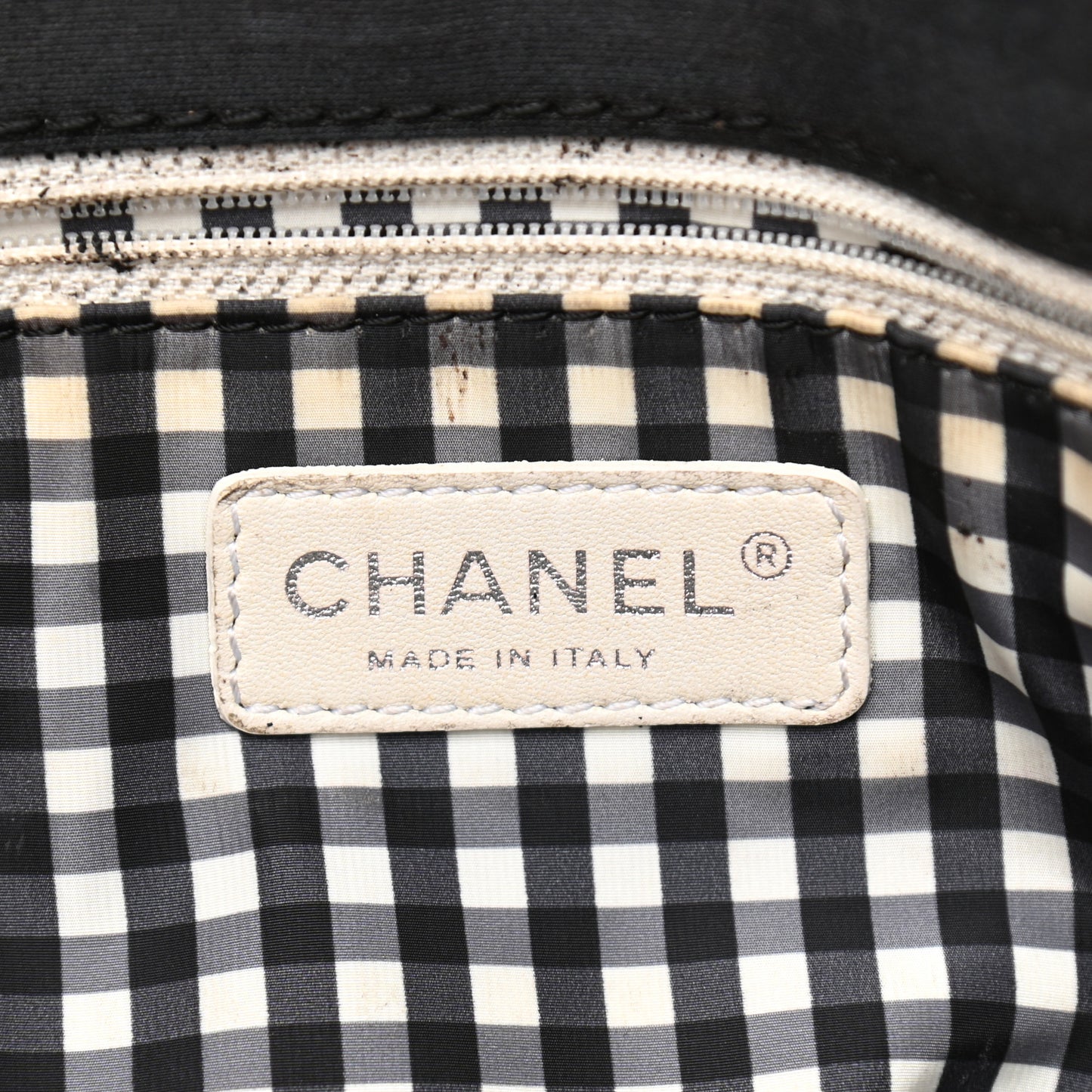 Canvas Lipstick Ligne Tote Black