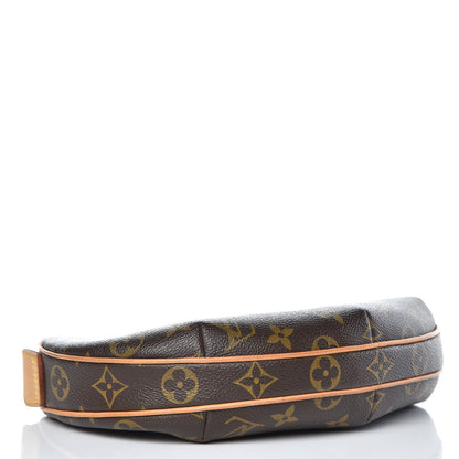 Louis Vuitton Monogram Croissant PM 4 of 11
