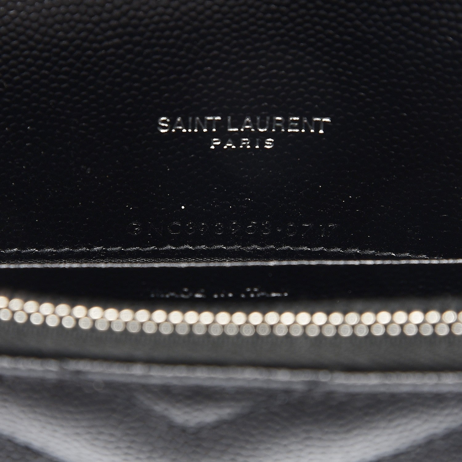 Saint Laurent Grain De Poudre Matelasse Chevron Monogram Envelope Chain Wallet Black 7 of 10