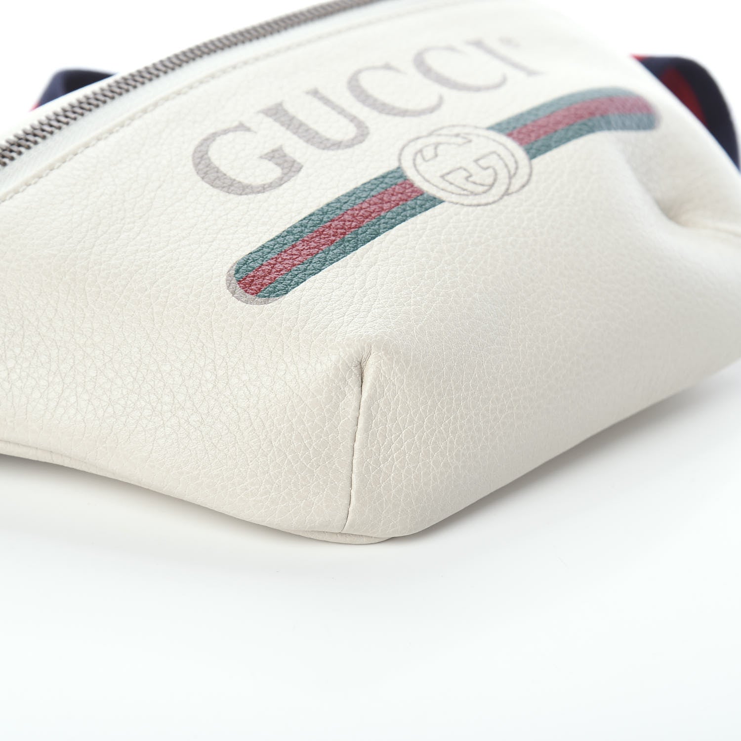 Gucci Grained Calfskin Small Logo Belt Bag White 8 of 9