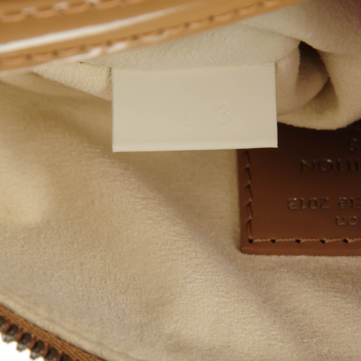 Louis Vuitton Damier Facette Speedy Cube MM Camel 7 of 7
