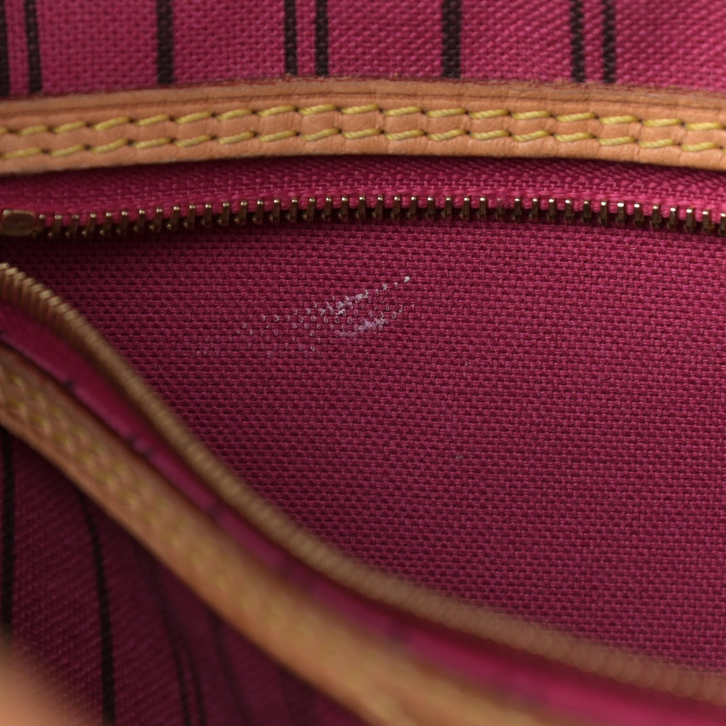 Monogram Delightful MM Pivoine