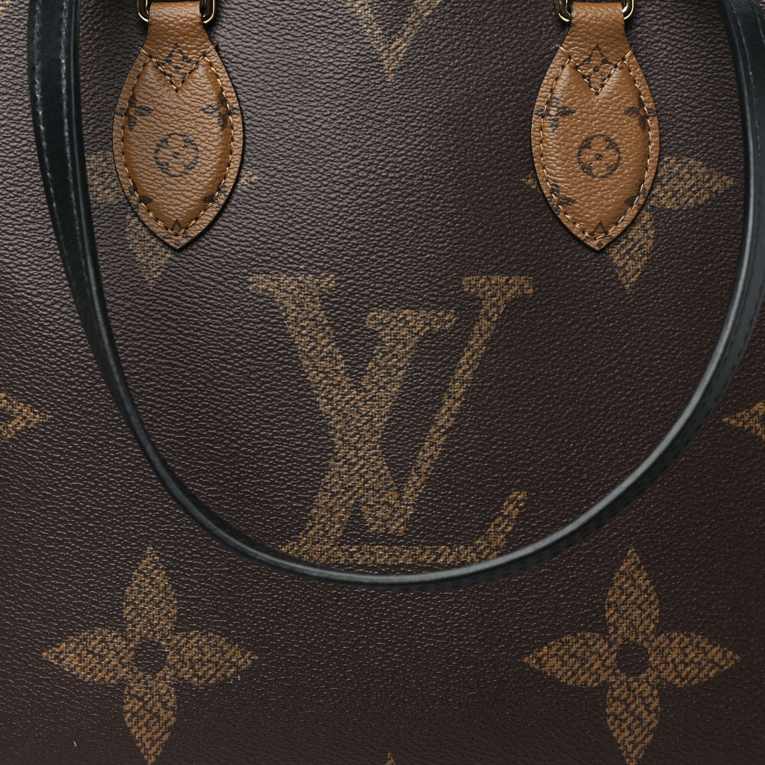Louis Vuitton Reverse Monogram Giant Onthego MM 7 of 12
