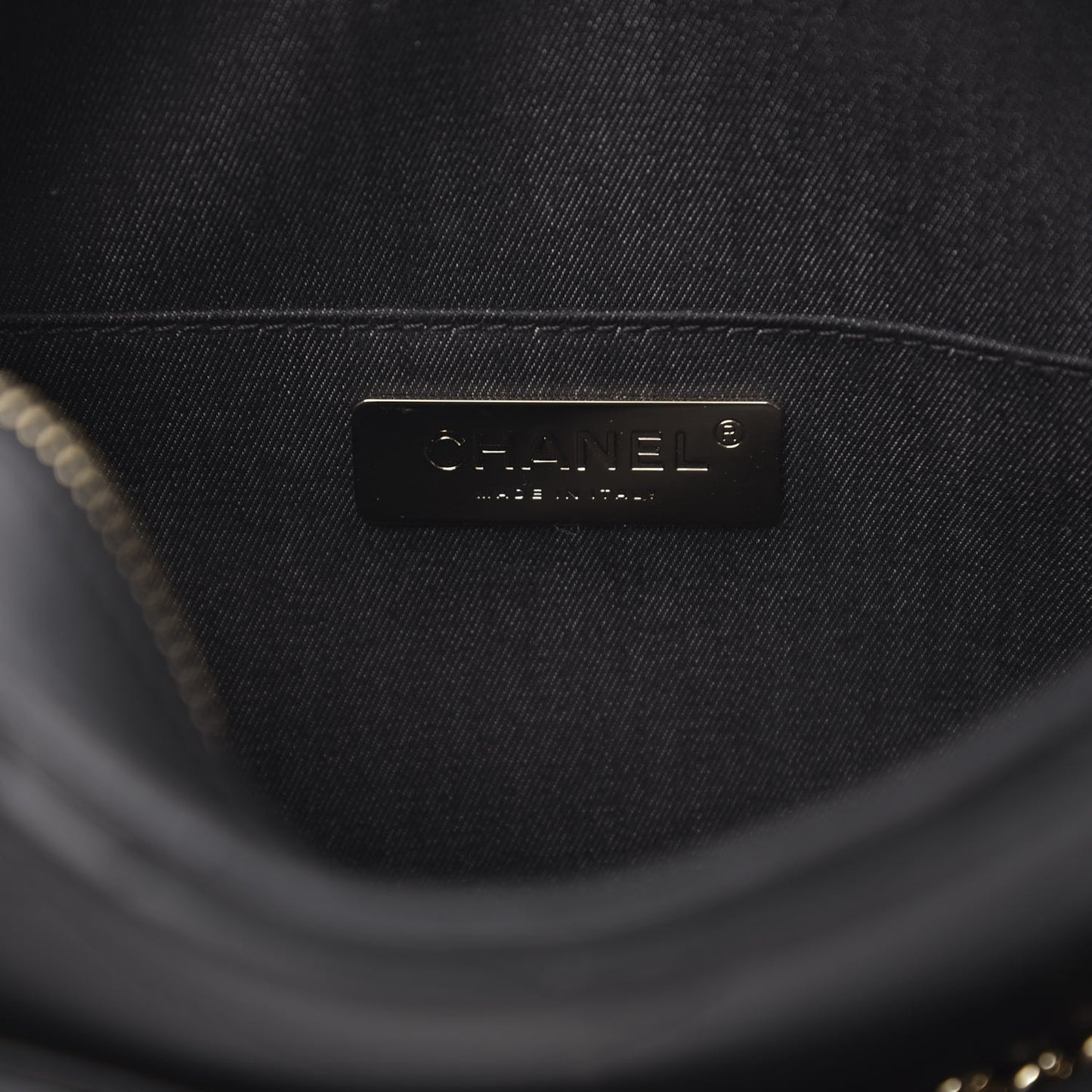 Calfskin Stitched Button Up Camera Case Black