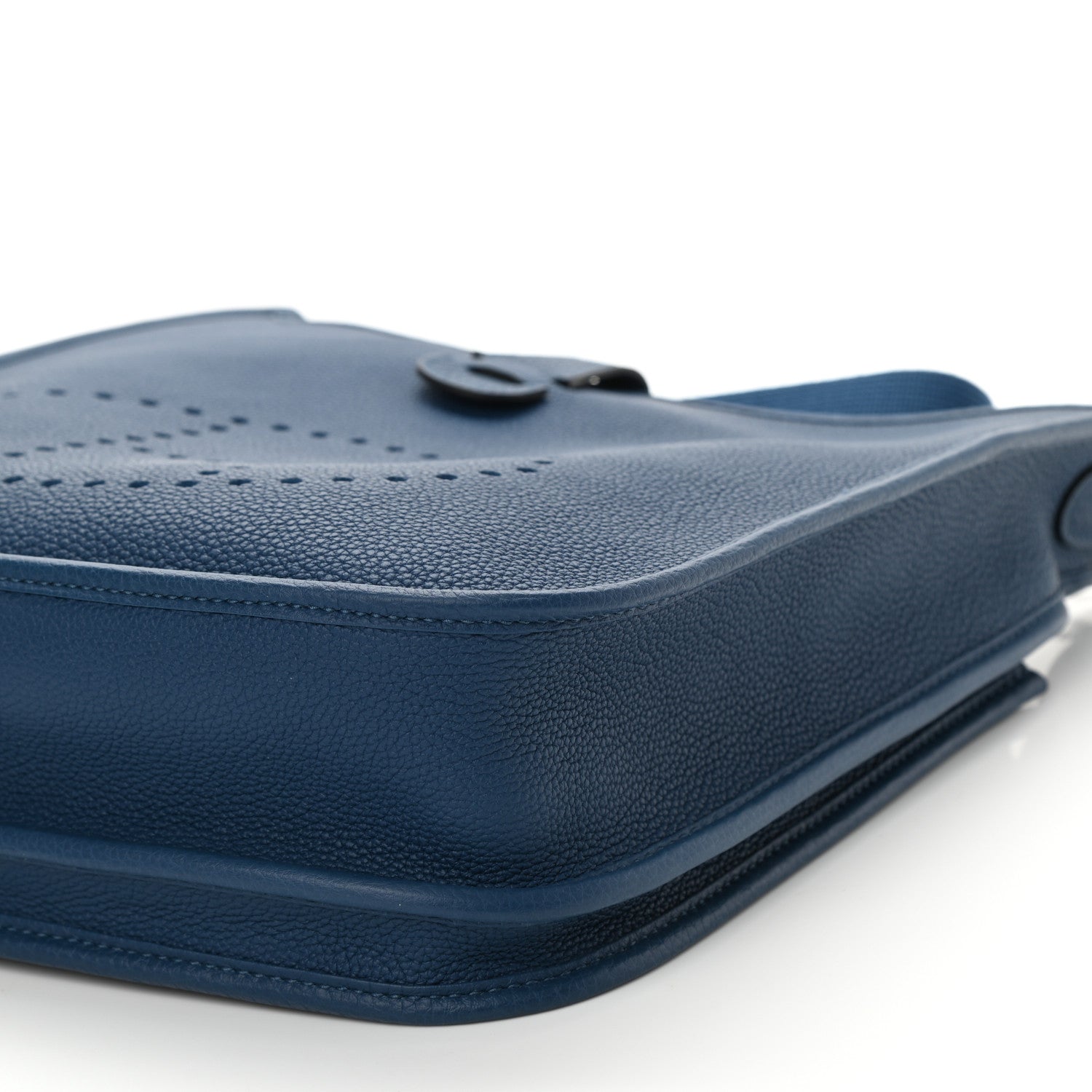 Hermes Taurillon Clemence Evelyne III PM Deep Blue 9 of 10