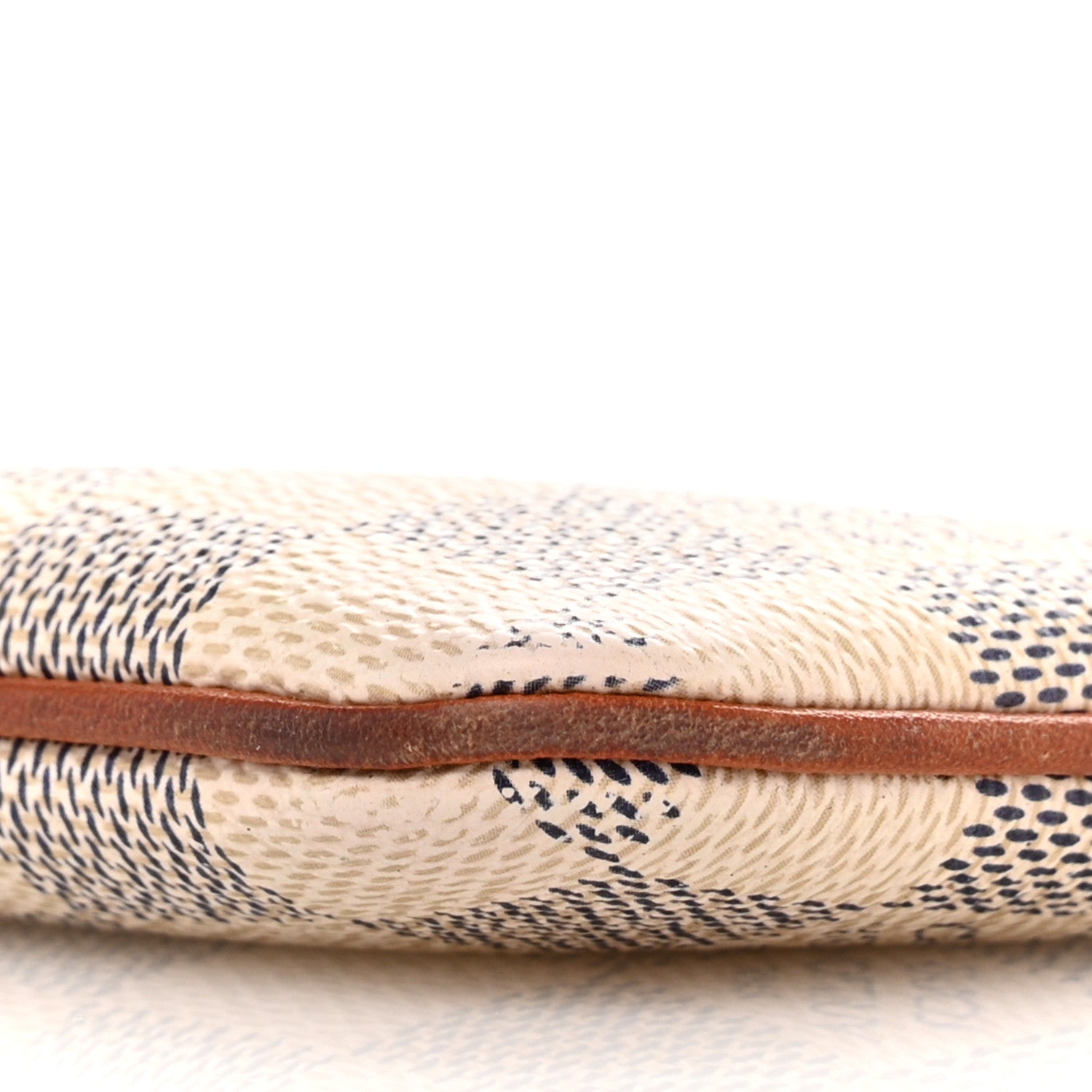 Louis Vuitton Damier Azur Pochette Milla MM 9 of 14
