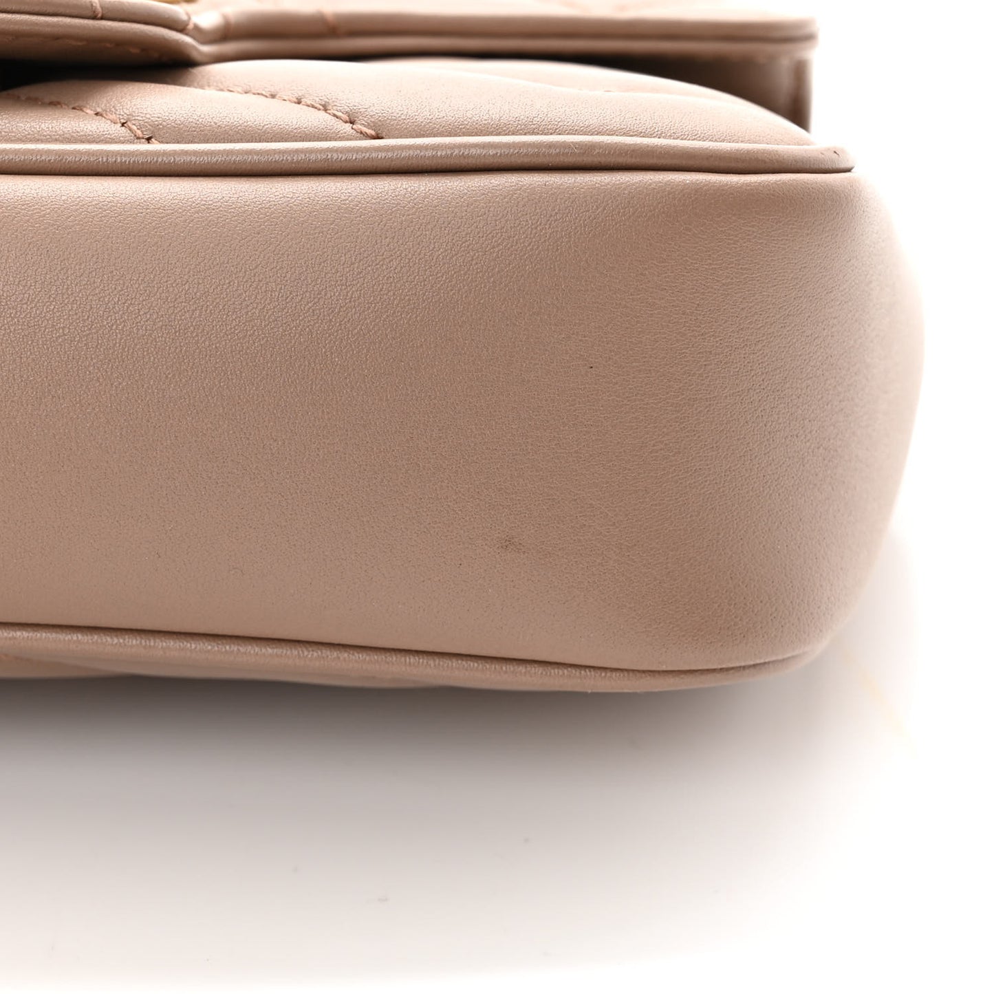 Calfskin Matelasse Super Mini GG Marmont Shoulder Bag Porcelain Rose