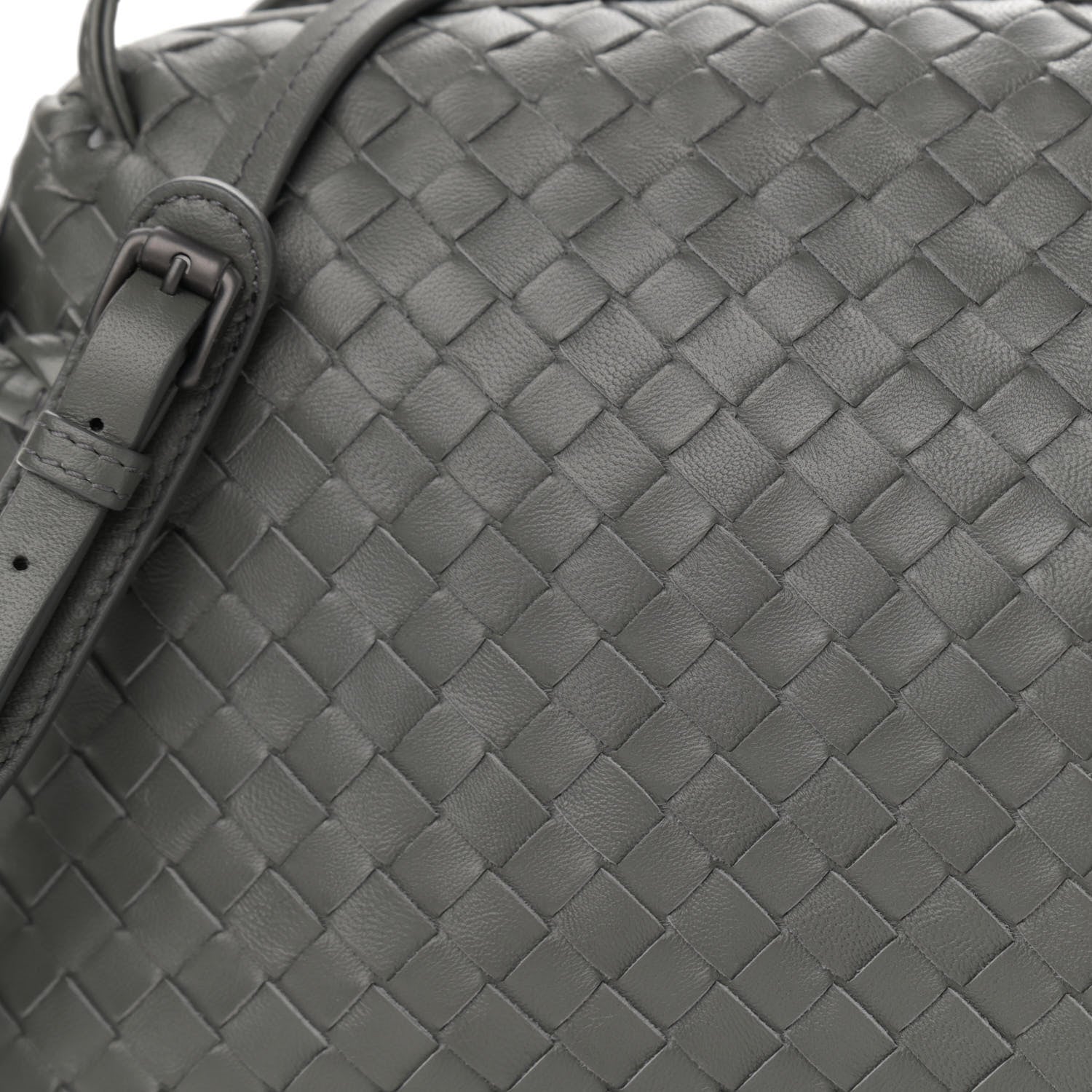 Bottega Veneta Nappa Intrecciato Nodini Crossbody Messenger Light Grey 8 of 11