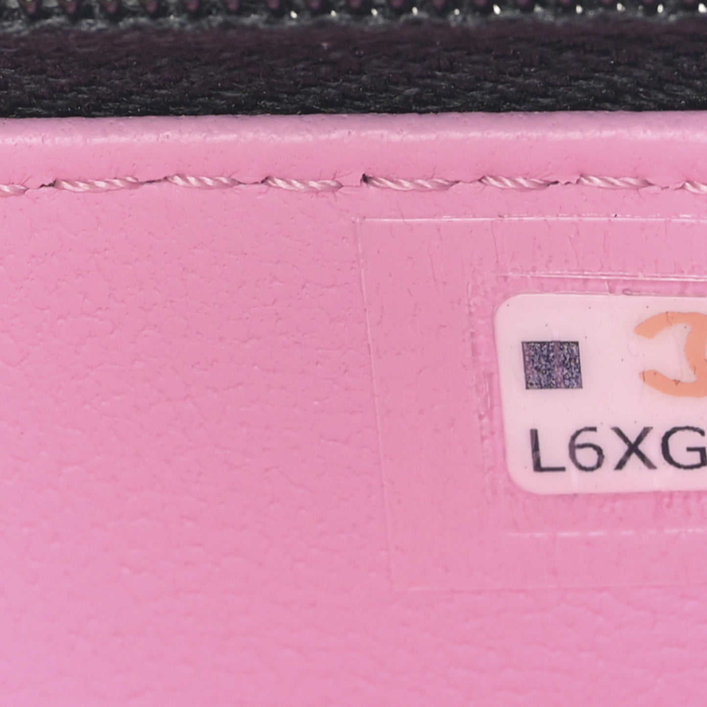 Lambskin Quilted Flap Phone Holder With Chain Black Lilac