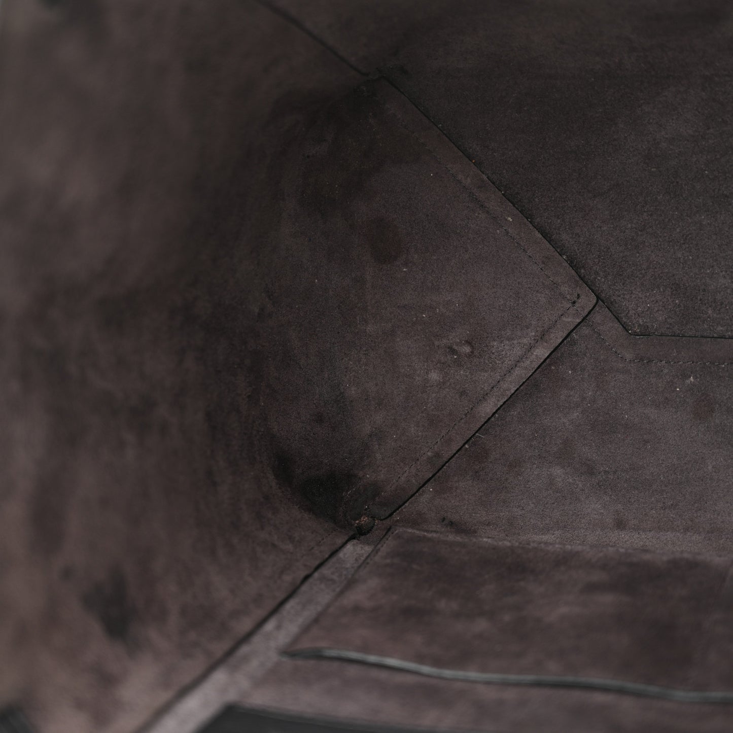 Soft Grained Calfskin Small Belt Cabas Phantom Grey