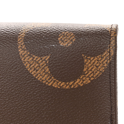 Louis Vuitton Reverse Monogram Giant Onthego MM 9 of 9