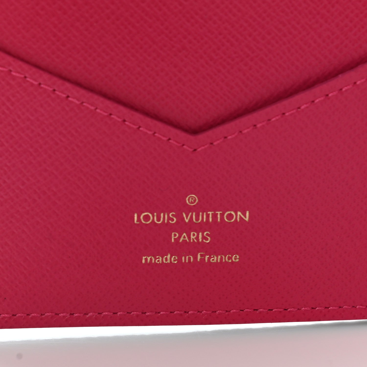 Louis Vuitton Monogram 2021 Christmas Animation Hollywood Passport Cover Fuchsia 6 of 6