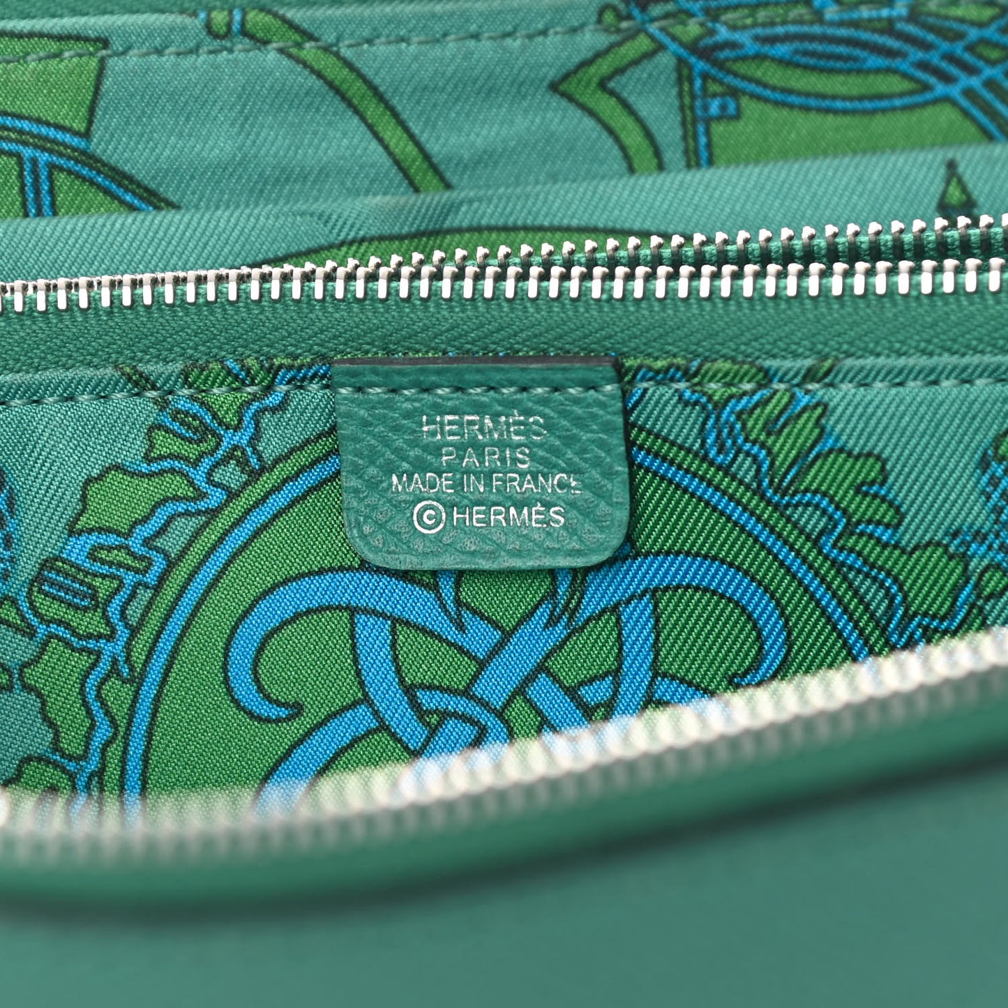 Epsom Silk'In Wallet Vert Vertigo