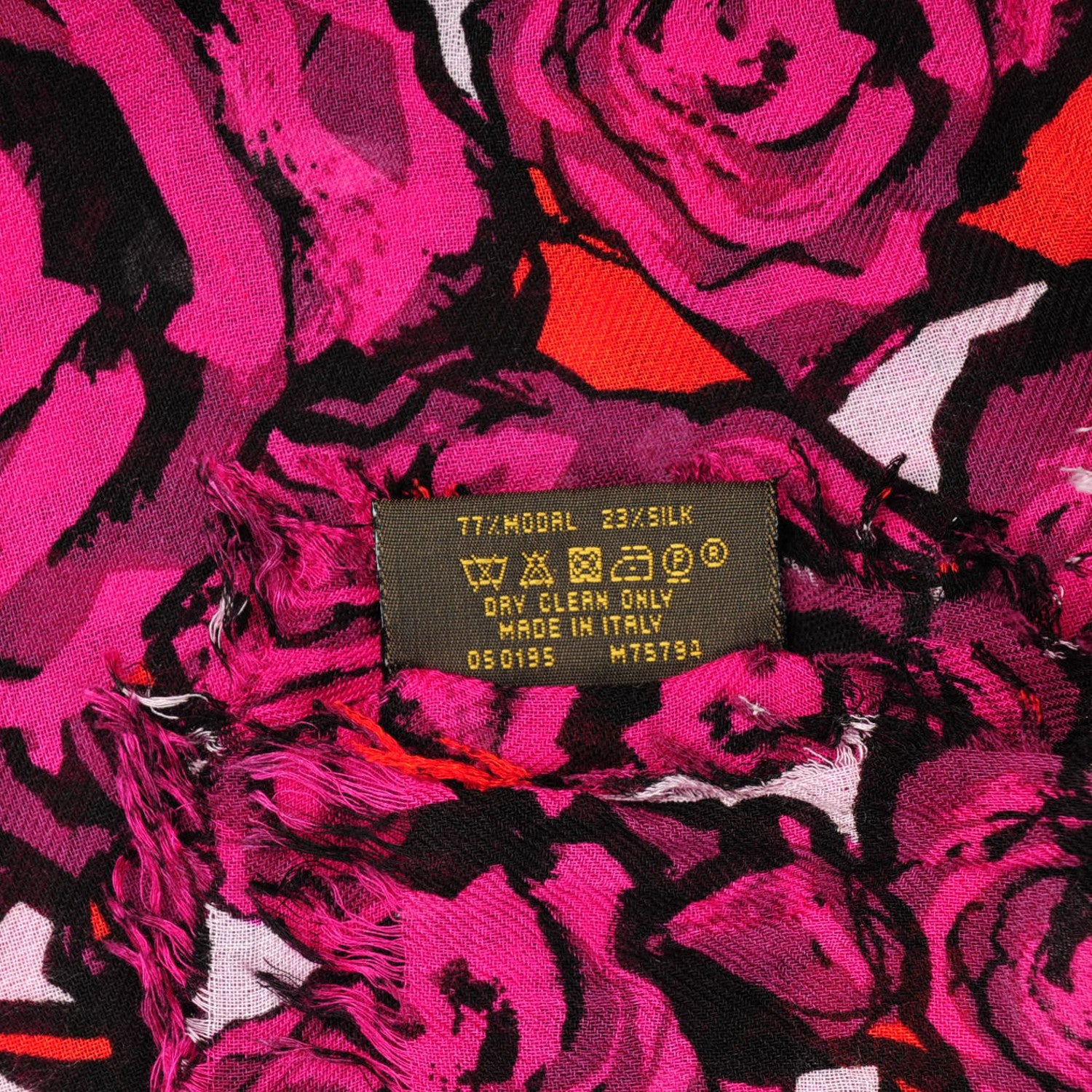Louis Vuitton Rock N Roses Stole Berry 6 of 6