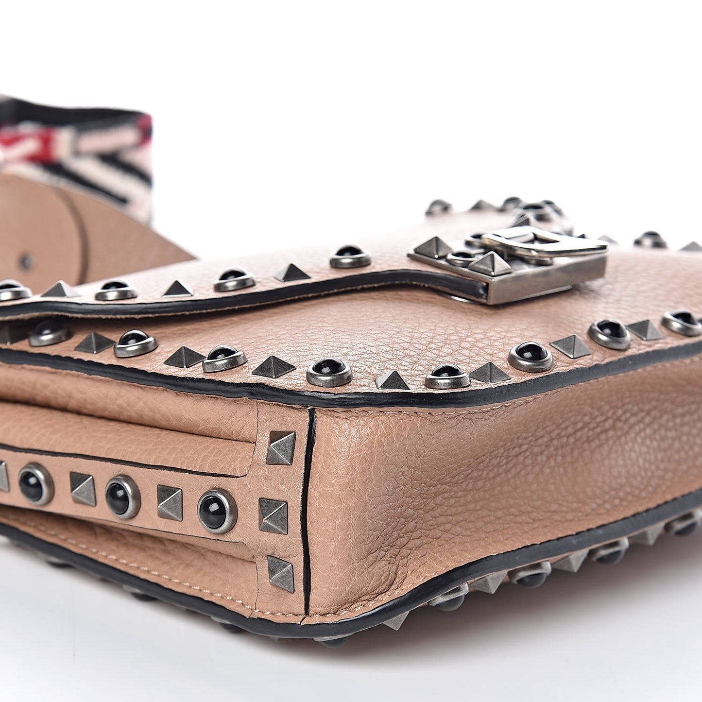 Grained Calfskin Onyx Guitar Strap Rockstud Rolling Shoulder Flap Messenger Bag Soft Noisette