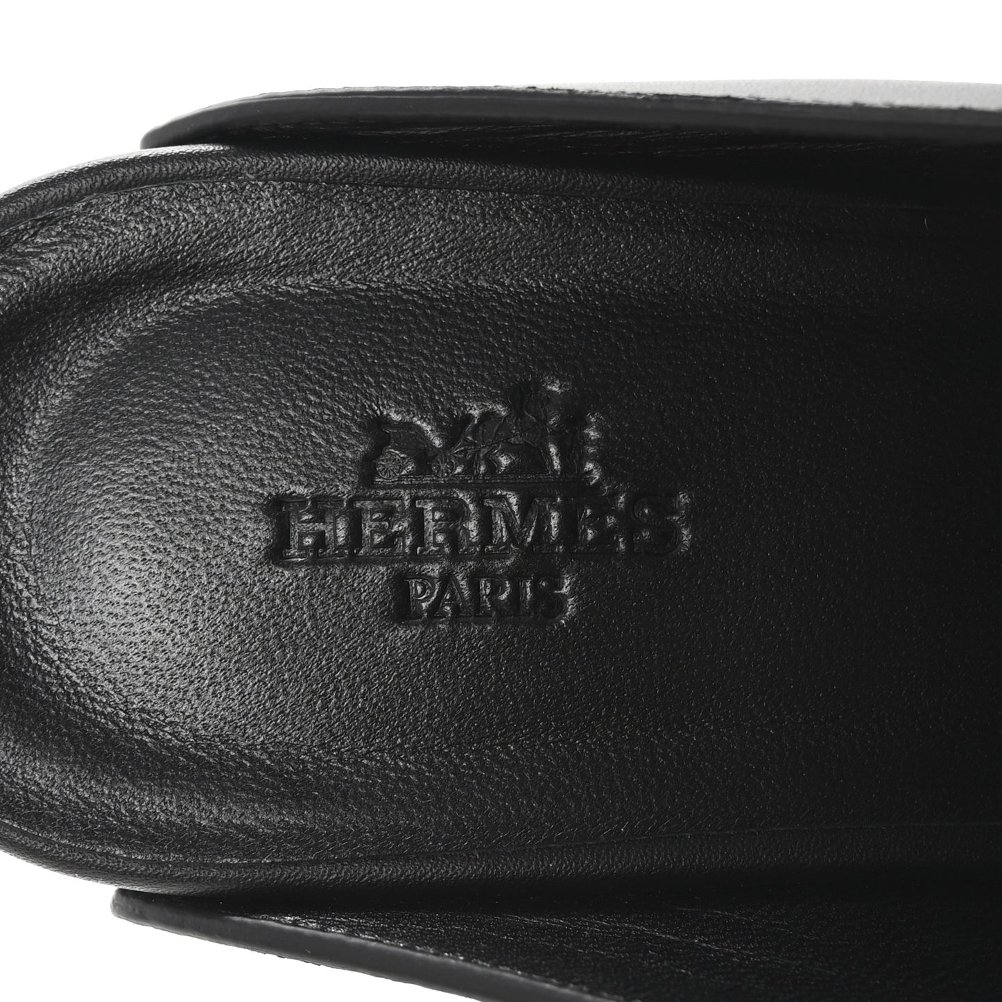 Calfskin Calya Mules 35 Black