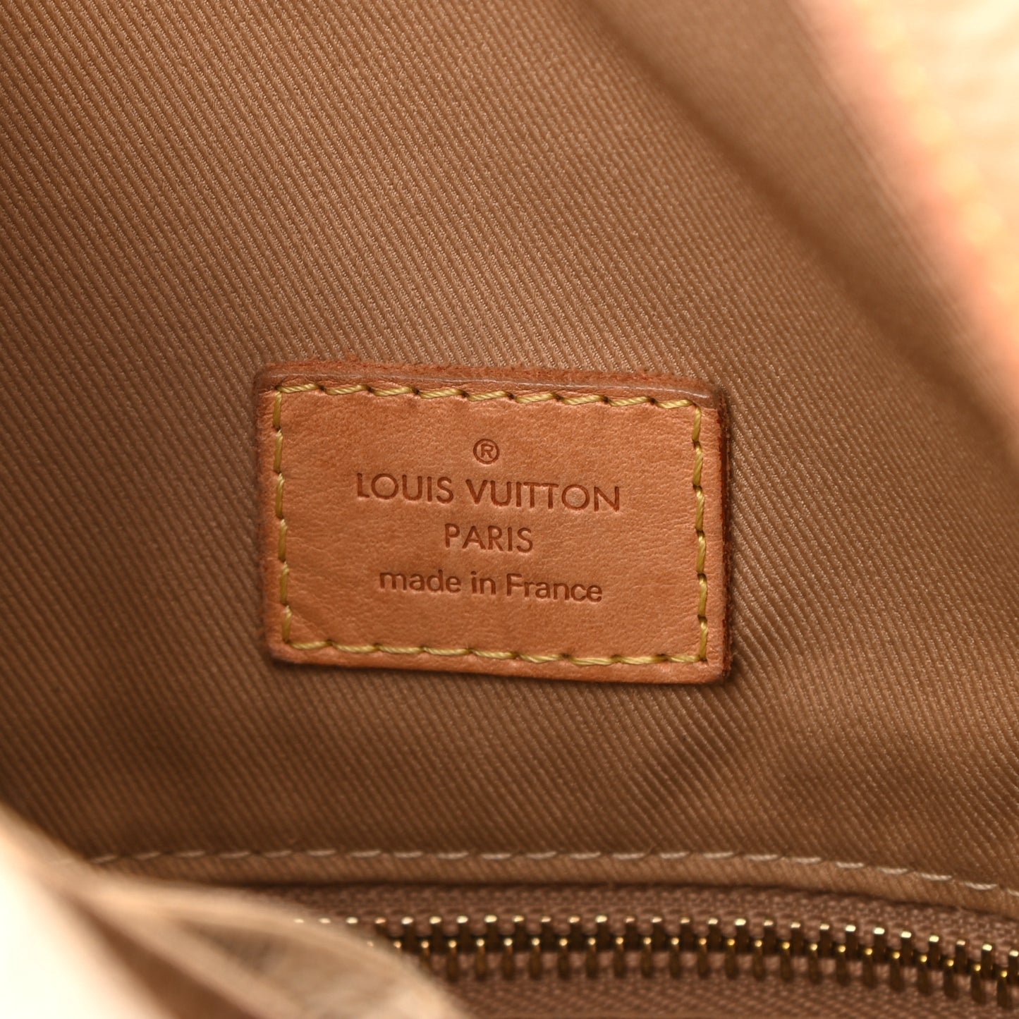 Damier Azur Graceful MM