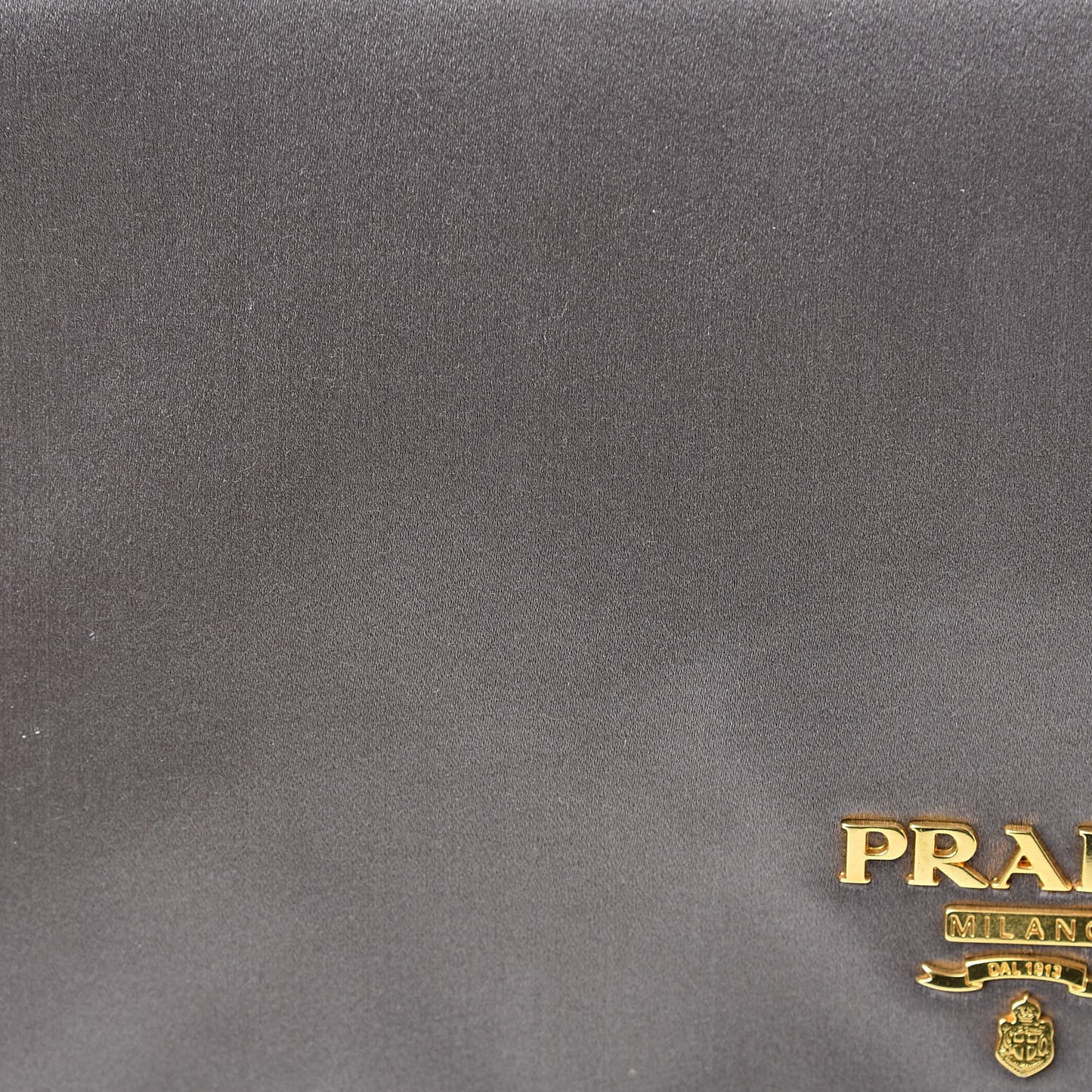 Satin Pochette Clutch Fumo Gold