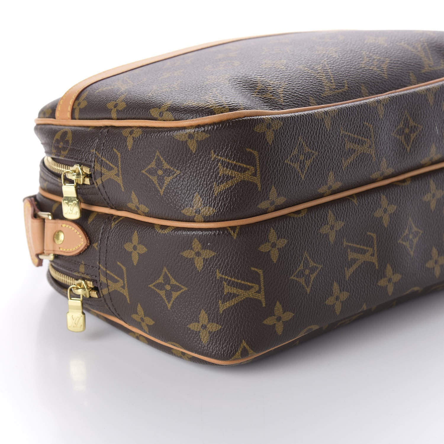 Louis Vuitton Monogram Reporter PM 7 of 9