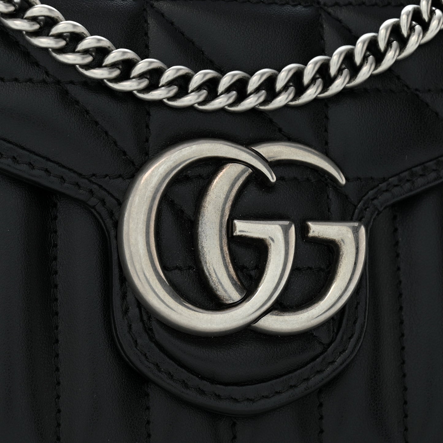 Calfskin Matelasse Aria GG Marmont Chain Wallet Black