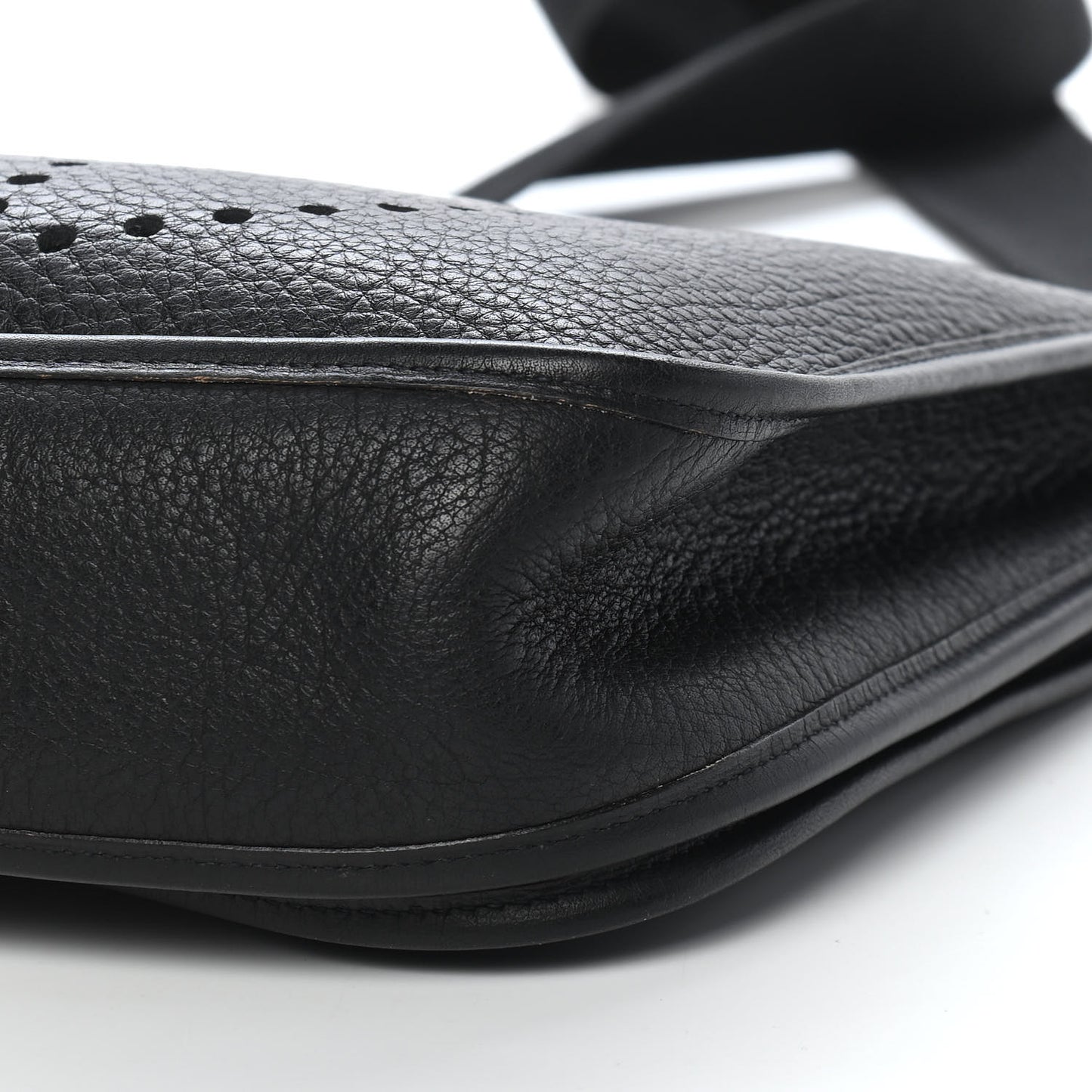 Taurillon Clemence Evelyne II Black