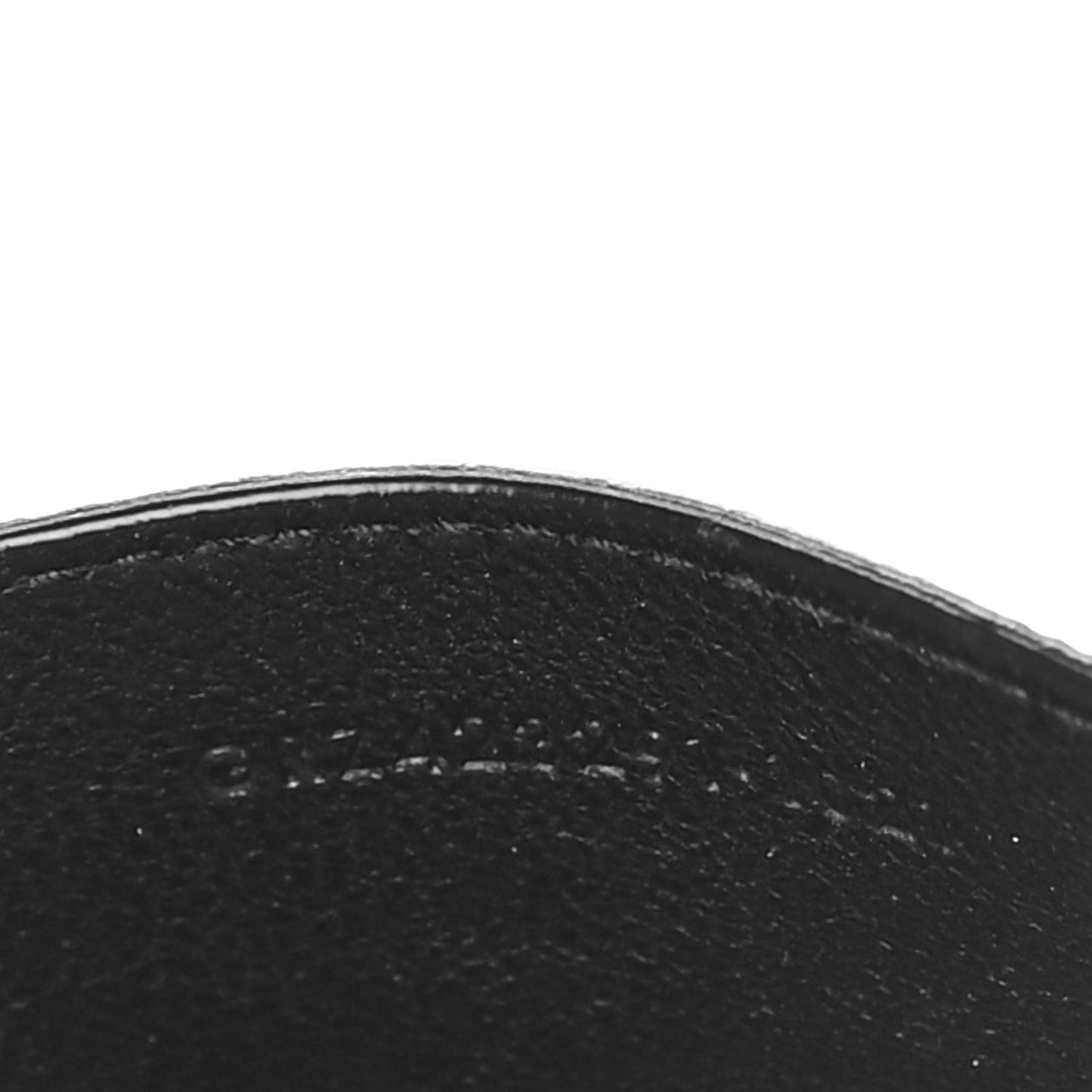 Grain De Poudre Matelasse Chevron Monogram Credit Card Case Black