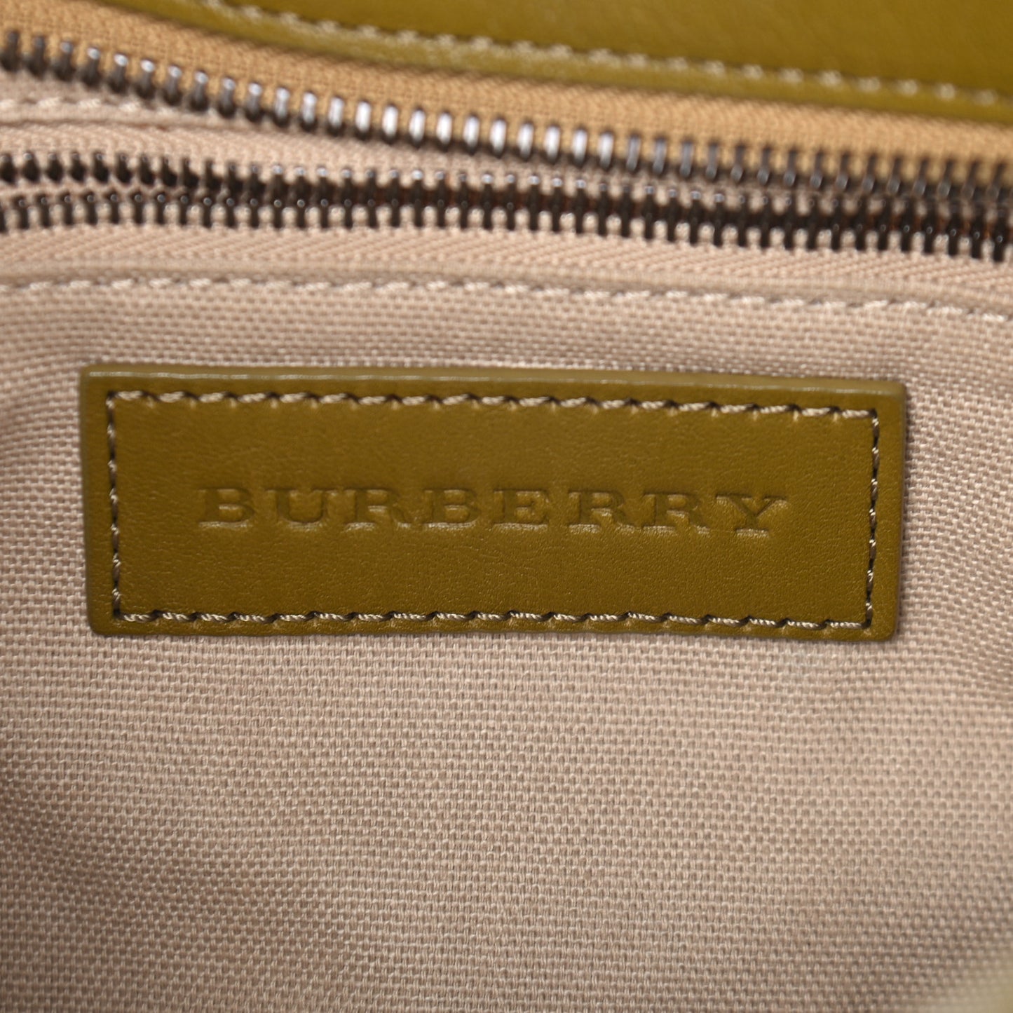 Nova Check Mega Stud Medium Alverton Hobo Green