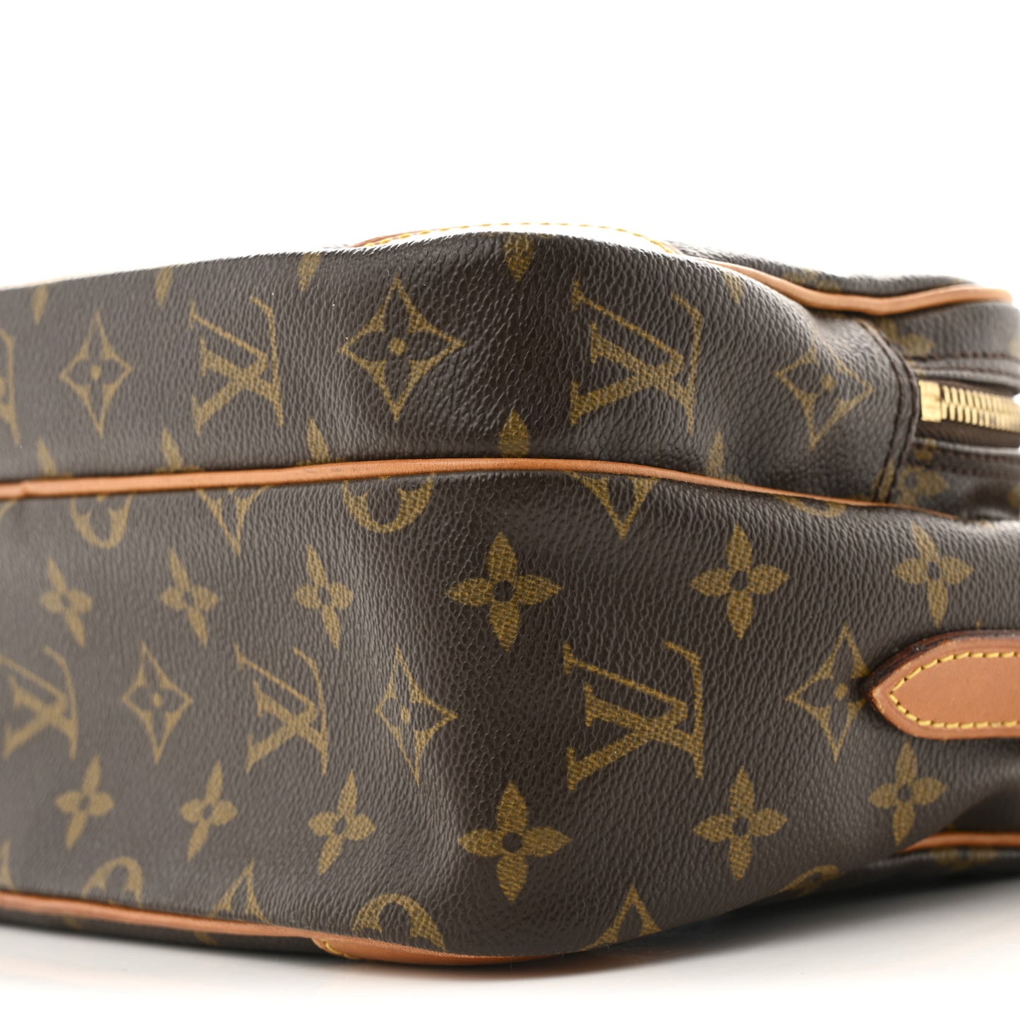 Monogram Nil 28